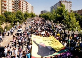 80 Bin Seçmen AiHM Yolunda