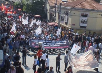 HDK Gençliği: Üniversiteler Bizimdir