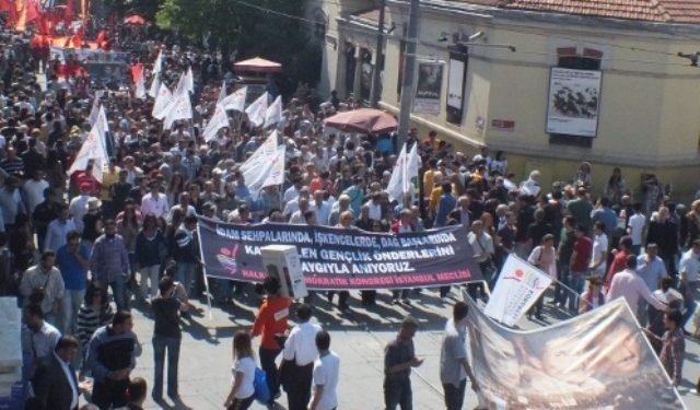 HDK Gençliği: Üniversiteler Bizimdir