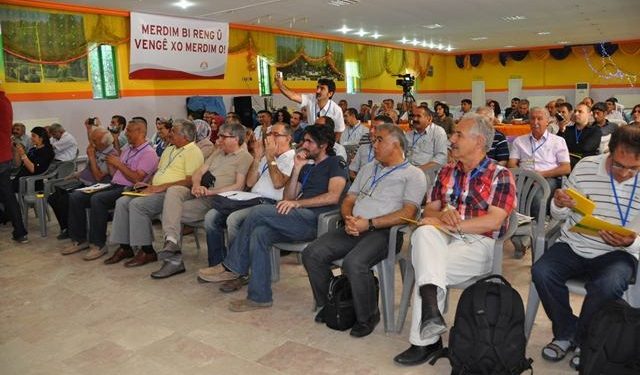Bingöl’de Kirmançkî Dil Konferansı
