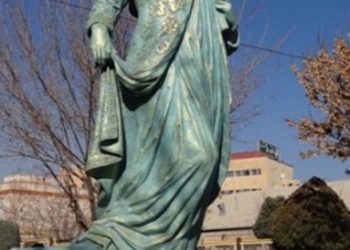 Dîroknasa Navdar a Kurd Û Helbestvan Mah Şeref-Xanim Kurdistanî