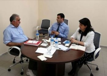 ÖCALAN: AKP’NİN HEGEMONİK YAKLAŞIMINI DURDURMAK İSTİYORUZ