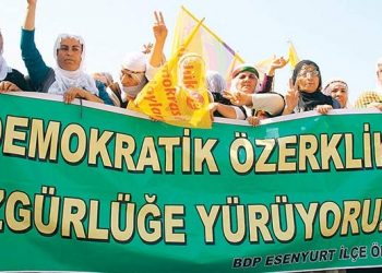 Radikal demokrasi ve özyönetimin meşruluğu üzerine notlar