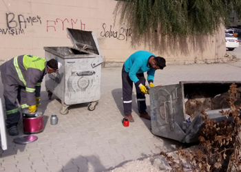 Di Depoyên Diziyê Yên OSO De Tune Tuneye: Kontenynira Çopê Jî Ji Bo Bifroşin Dizîne