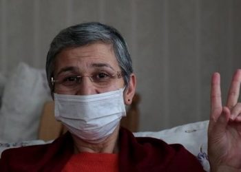Açlık Grevleri ve Ölüm Oruçları Kararlılıkla Devam Ediyor