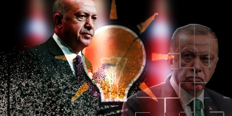 AKP YENİ YILA SIFIRIN ALTINDA GİRDİ-Makale