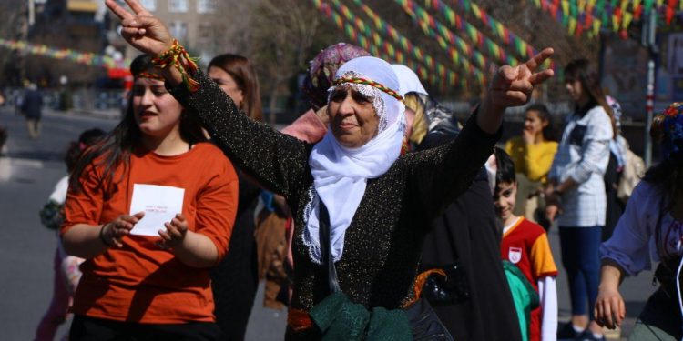FAŞİZMİN ÖZGÜR KADIN KORKUSU