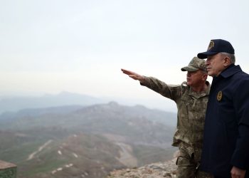 Çakal Politikasının İflası