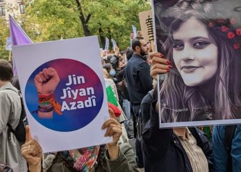 Jin Jiyan Azadi Aydınlığı Ortadoğu Karanlığını Parçalıyor