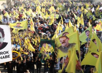 “Komploya Navdewletî” Têkçû: Gotin Bi Dawî Nebûye…